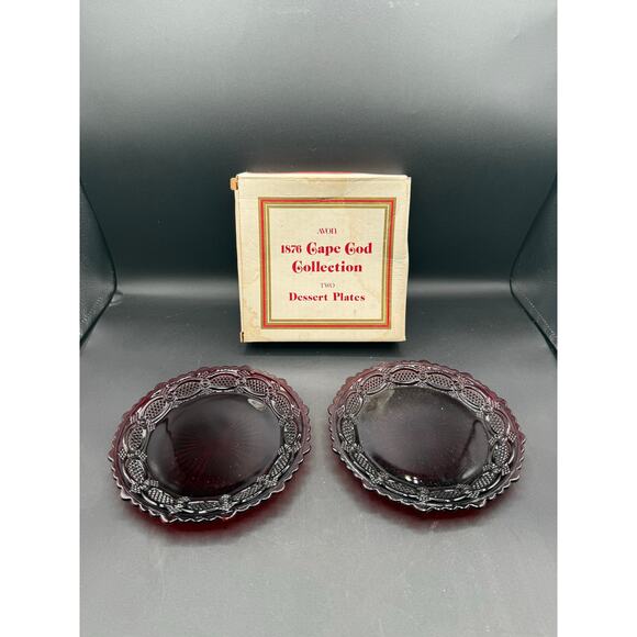 Set Of 2 Avon Ruby Red Glass Cape Cod Dessert Plates - Original Box - Picture 1 of 8